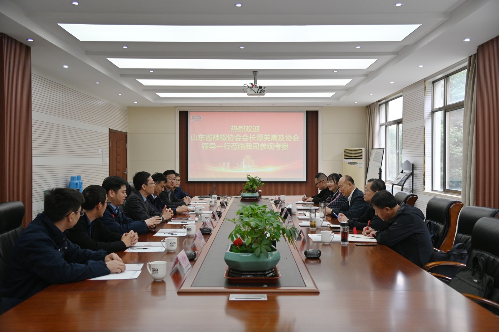 http://www.cn-amd.com/Upload/ueditor/1696987663738796.jpg