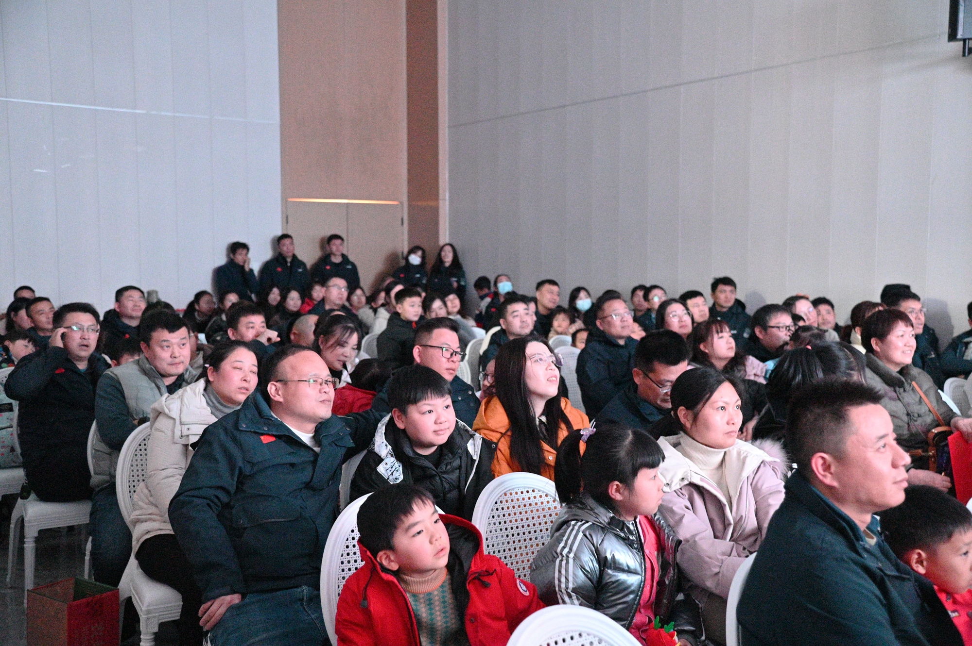 https://www.cn-amd.com/Upload/ueditor/1706587089290849.jpg