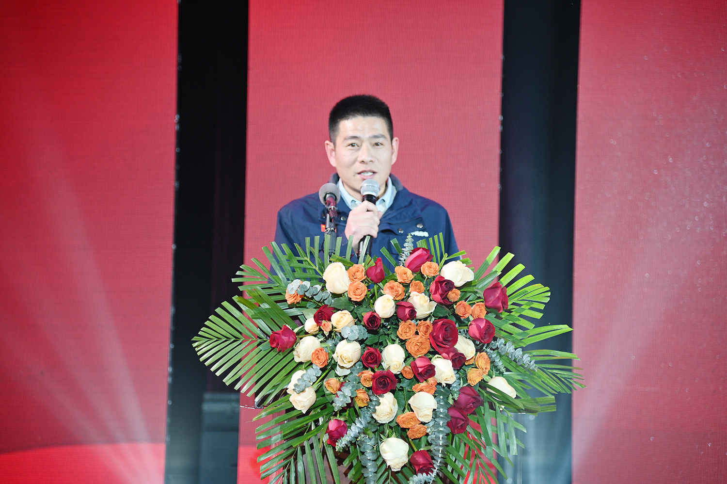 https://www.cn-amd.com/Upload/ueditor/1708326831192904.jpg