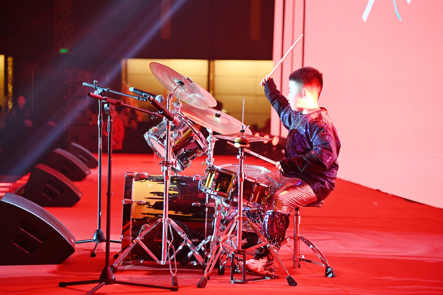 https://www.cn-amd.com/Upload/ueditor/1708326941113624.jpg