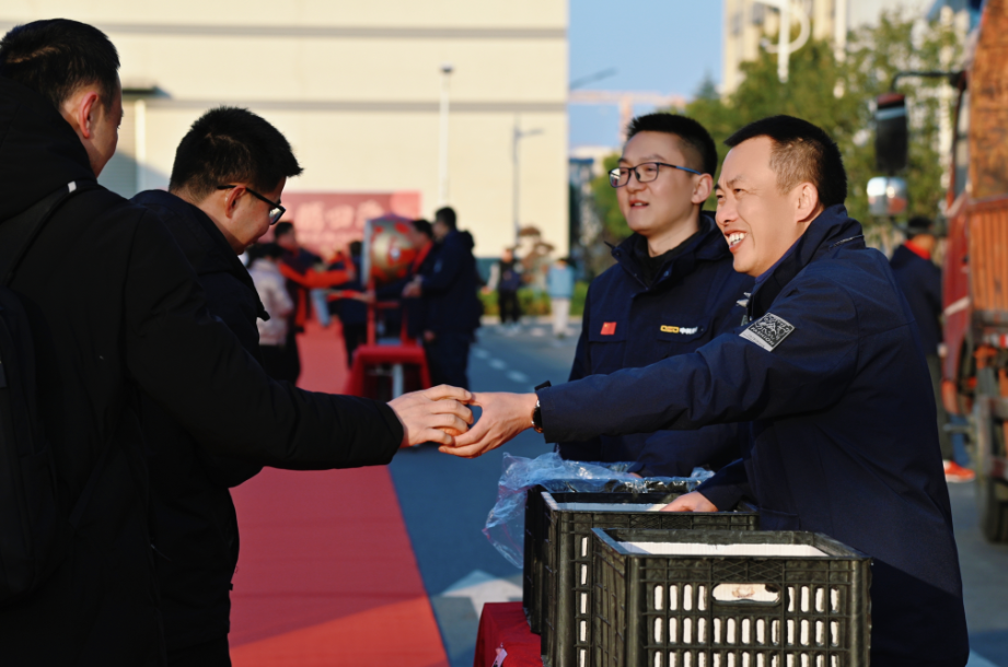 https://www.cn-amd.com/Upload/ueditor/1708328219245798.png