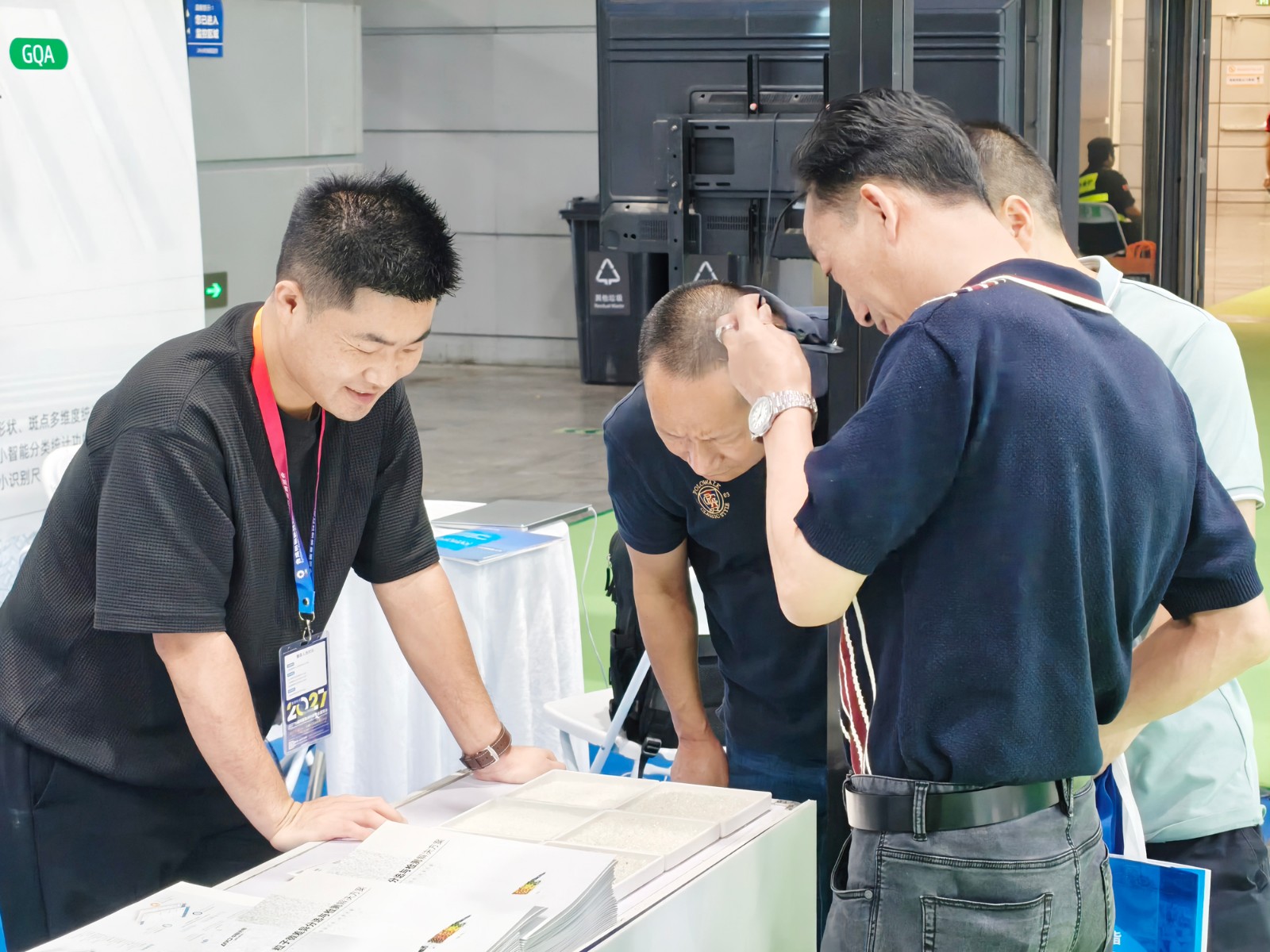 https://www.cn-amd.com/Upload/ueditor/1790049502254468.jpg